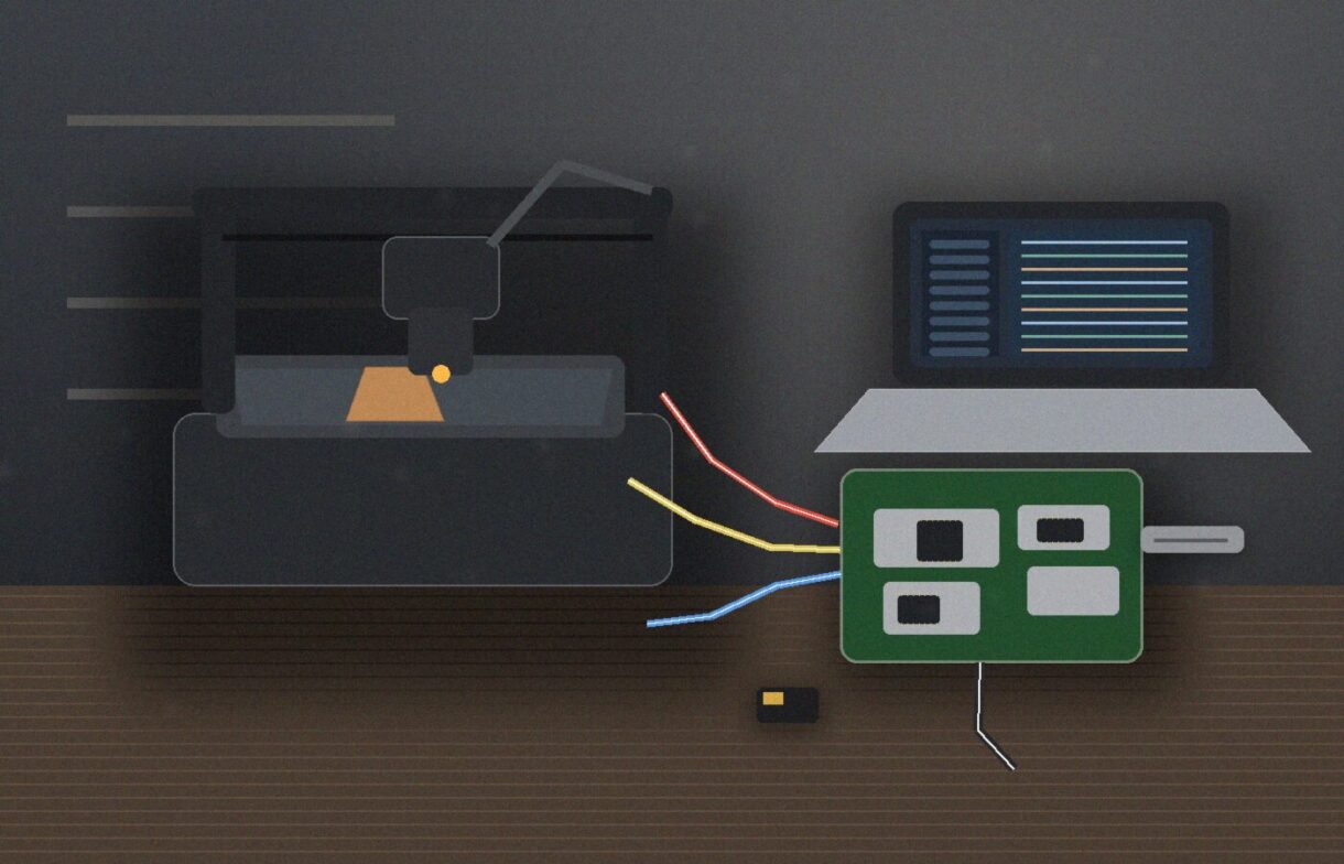 3D-принтер формата bed-slinger с веб-интерфейсом Klipper на ноутбуке в мастерской
