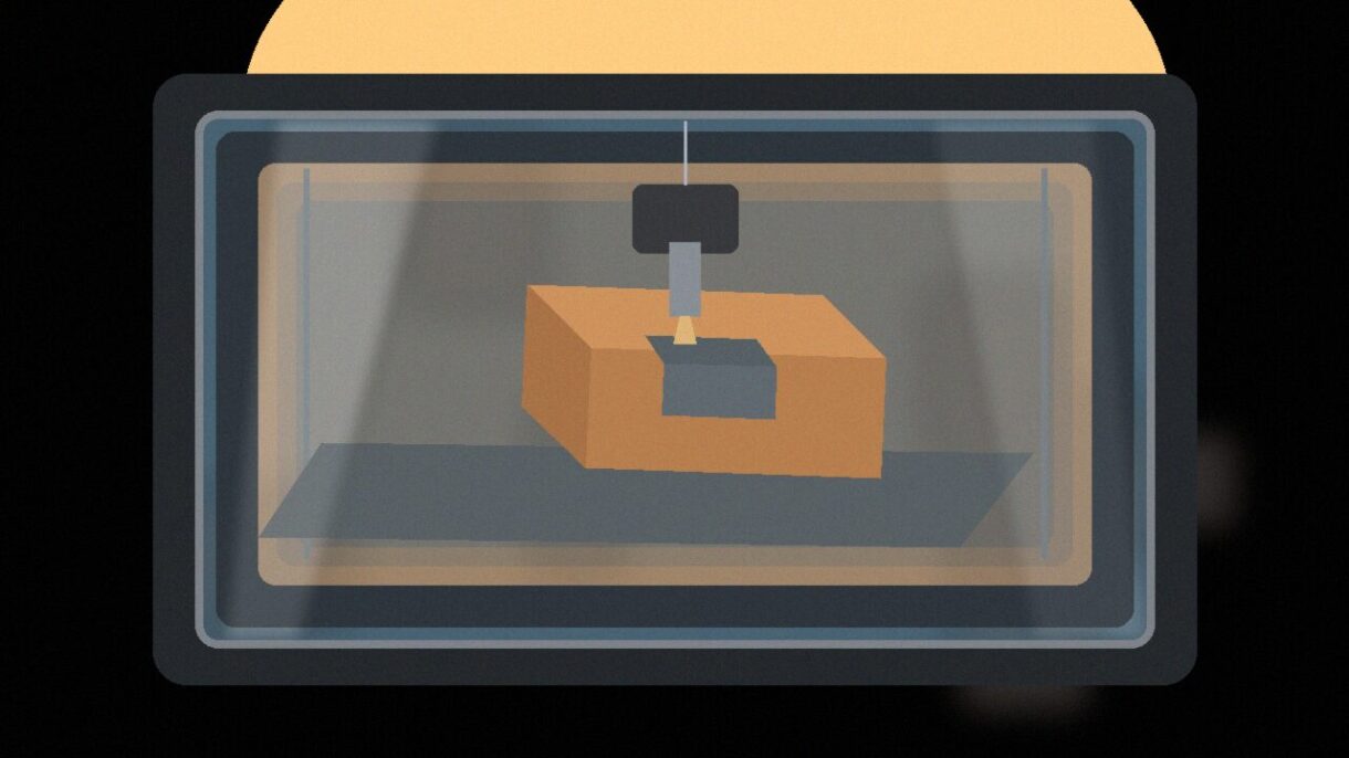 Закрытый принтер для крупных деталей Большой закрытый 3D-принтер в мастерской печатает крупную техническую деталь